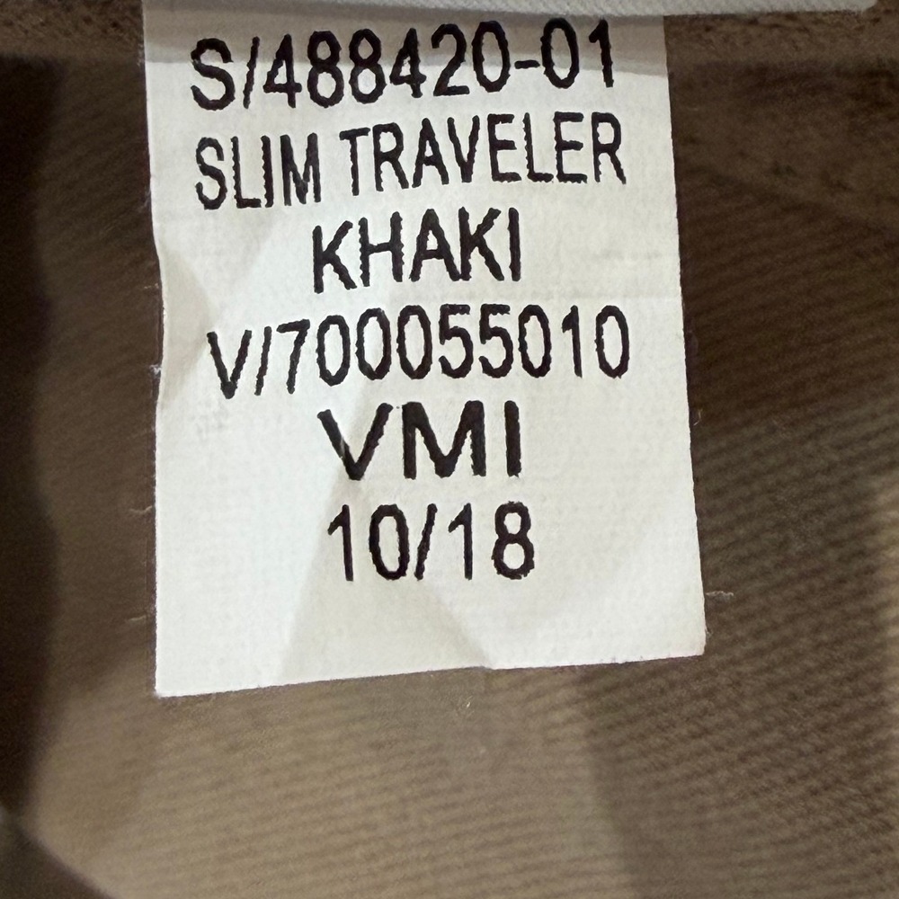 Banana Republic Slim Traveler Pants | Khaki | 30x32 Slim Fit - Picture 7 of 7